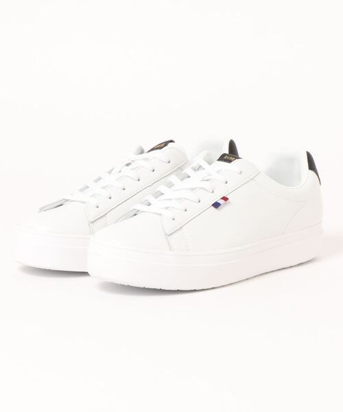 le coq sportif(ルコックスポルティフ)の「《le coq sportif》テルナ PF LX(スニーカー・レディース・ブラック/ベージュ系その他/ホワイト×ブラック・24.5cm/23.0cm/24.0cm/23.5cm)」の2枚目の写真