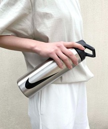NIKE（ナイキ）の「【NIKE】ナイキ SS  ハイパーチャージ チャグボトル 24oz/ ウォーターボトル（水筒）」