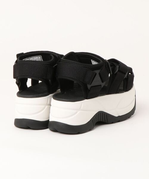 SHAKA(シャカ)の「SHAKA/シャカ NEO BUNGY CHUNKY(サンダル・レディース・モカ/ナチュラル/ブラック系その他3・23cm/24cm/25cm/22cm)」の4枚目の写真