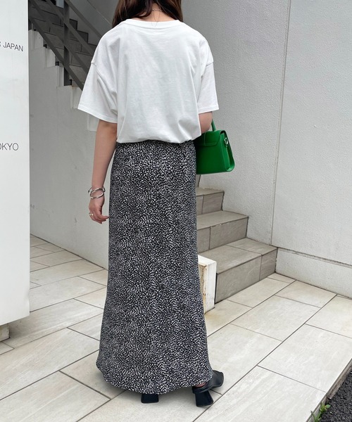 DISCOAT（ディスコート）の「ダルメシアン柄マーメイドスカート（スカート・レディース・ブラック/アイボリー・SMALL/MEDIUM）」の13枚目の写真