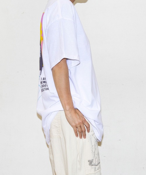 RNA（アールエヌエー）の「M1922 クルーズロゴＢＩＧ　Ｔ（Tシャツ/カットソー・レディース・ホワイト×パープル/ホワイト×イエロー/杢グレー/ベージュ・MEDIUM）」の22枚目の写真