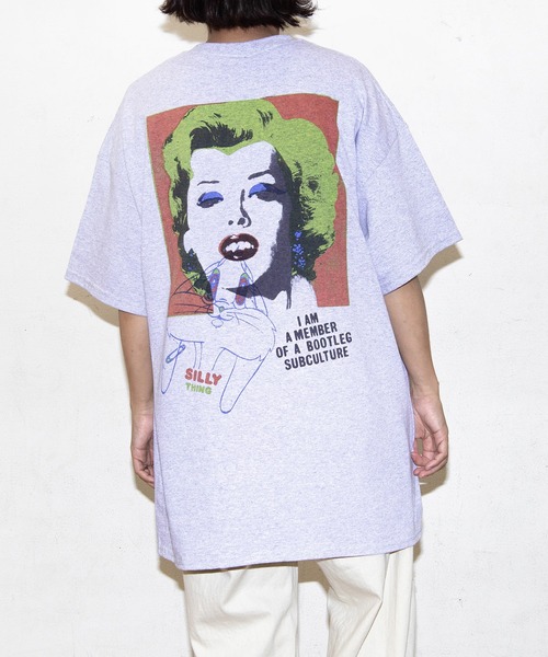 RNA（アールエヌエー）の「M1922 クルーズロゴＢＩＧ　Ｔ（Tシャツ/カットソー・レディース・ホワイト×パープル/ホワイト×イエロー/杢グレー/ベージュ・MEDIUM）」の5枚目の写真