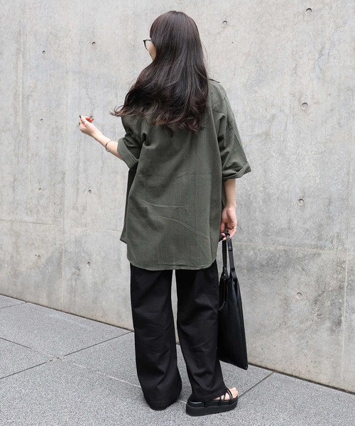 HONEYSUCKLE ROSE（ハニーサックルローズ）の「【HONEYSUCKLE ROSE】サファリビッグシャツ（シャツ/ブラウス・レディース・オフホワイト/カーキブラウン・M/L）」の9枚目の写真