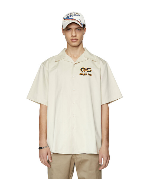 DIESEL(ディーゼル)の「メンズ シャツ 半そで バックプリント(シャツ/ブラウス・メンズ・ホワイト/パープル・SMALL/MEDIUM/LARGE/X-LARGE/XX-LARGE/X-SMALL)」の1枚目の写真