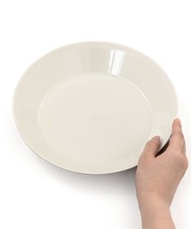 木村硝子店（キムラガラステン）の「yumiko iihoshi porcelain × 木村硝子店 ディシィーズ プレート カレー・パスタ皿 23cm（食器）」