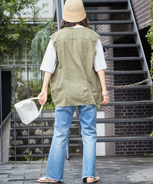 CIAOPANIC TYPY（チャオパニックティピー）の「微光沢リネンミリタリーZIPベスト（ベスト・レディース・ピンク/オフホワイト/カーキ・ONE SIZE）」の11枚目の写真