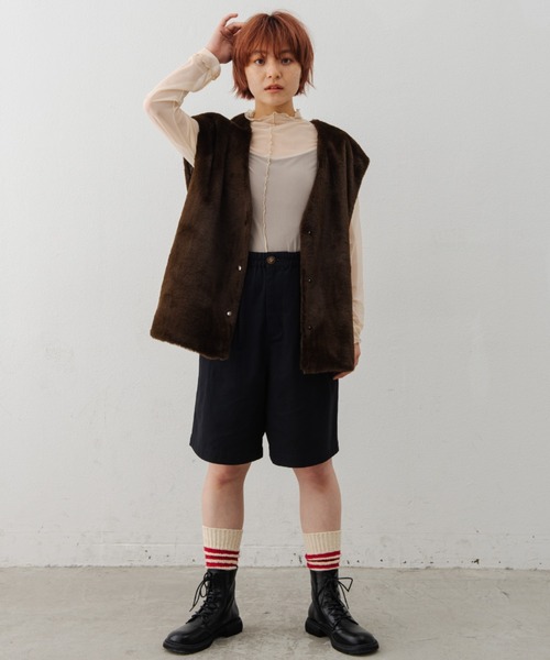 MERLOT(メルロー)の「ファーベスト(ベスト・レディース・ブラウン/アイボリー/キャメル・FREE)」の17枚目の写真