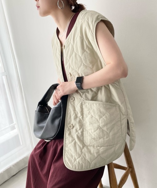 LOWRYS FARM（ローリーズファーム）の「キルティングベスト　299889（その他アウター・レディース・アイボリー/ベージュ/カーキ/ブラック・FREE）」の5枚目の写真