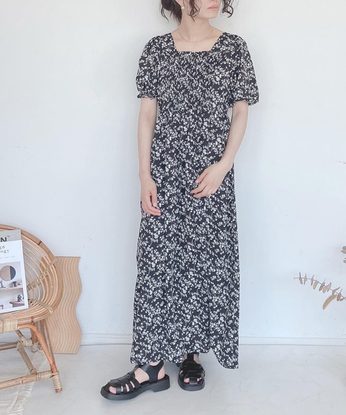 AS KNOW AS plus(アズノゥアズプラス)の「♪シャーリング5分袖ワンピース(ワンピース・レディース・ブラック/ブラック系その他/ブラウン系その他/ブルー・FREE)」の10枚目の写真