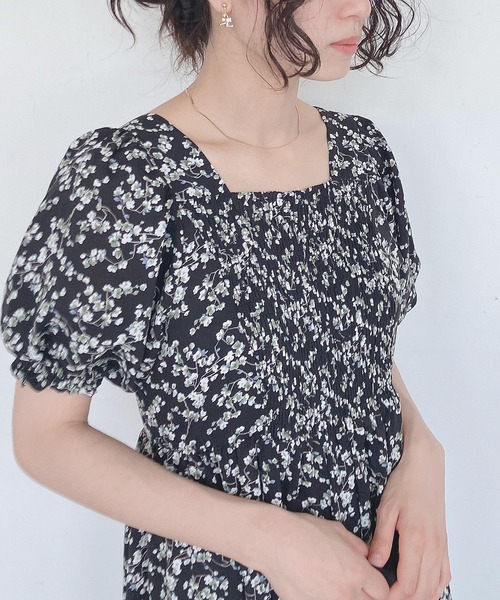 AS KNOW AS plus(アズノゥアズプラス)の「♪シャーリング5分袖ワンピース(ワンピース・レディース・ブラック/ブラック系その他/ブラウン系その他/ブルー・FREE)」の13枚目の写真