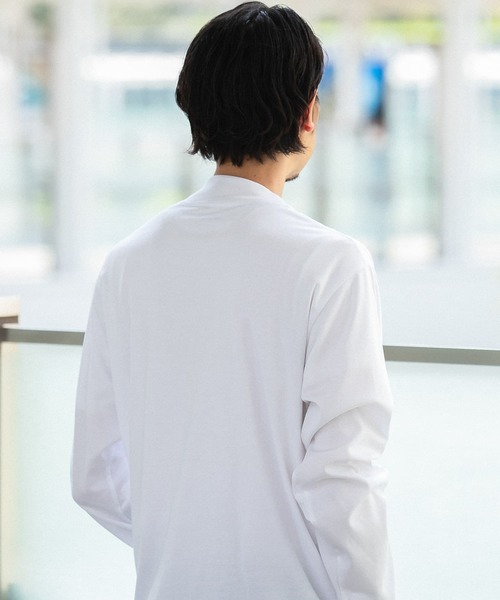 URBAN RESEARCH DOORS（アーバンリサーチドアーズ）の「LIFE STYLE TAILOR　シルケットポンチストレッチモック長袖Tシャツ（Tシャツ/カットソー・メンズ・ホワイト・MEDIUM/LARGE）」の11枚目の写真