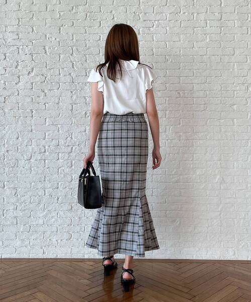 couture brooch(クチュールブローチ)の「◆【2WAYリボンで印象チェンジ!オフィスにもOK】リボンボウタイ フリルブラウス(シャツ/ブラウス・レディース・オフホワイト/サックスブルー/ブラック系・40/38/42/36)」の20枚目の写真