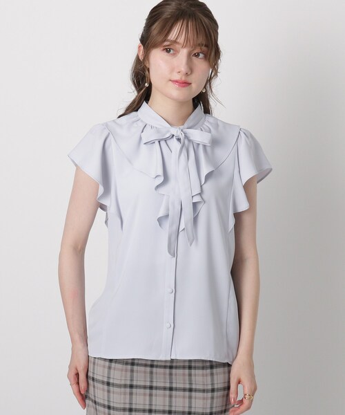couture brooch(クチュールブローチ)の「◆【2WAYリボンで印象チェンジ!オフィスにもOK】リボンボウタイ フリルブラウス(シャツ/ブラウス・レディース・オフホワイト/サックスブルー/ブラック系・40/38/42/36)」の19枚目の写真