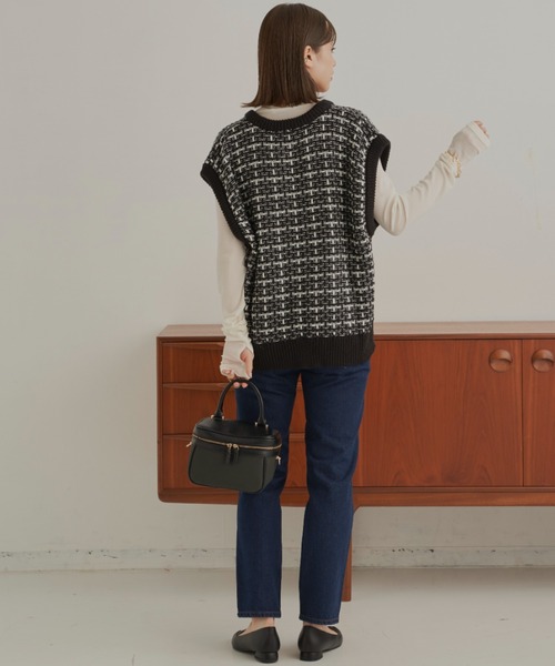 CLEARIMPRESSION （クリアインプレッション）の「ツイードニットベスト（ベスト・レディース・ブラック/ベージュ・FREE）」の15枚目の写真