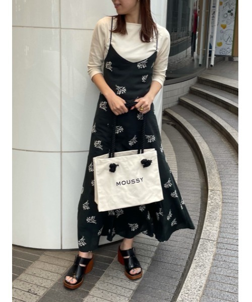 MOUSSY（マウジー）の「MOUSSY SOUVENIR ショッパー（トートバッグ・レディース・ブラック/ホワイト・FREE）」の20枚目の写真