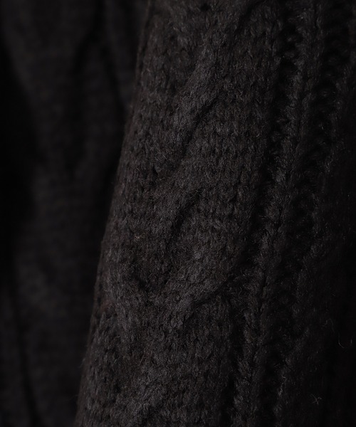 Honeys（ハニーズ）の「ケーブル編Ｖカーデ（カーディガン/ボレロ・レディース・ブラック/ベージュ/レッド/サックスブルー/ピンク/グリーン/アイボリー/モカ・S/M/L）」の11枚目の写真