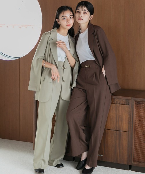 Dita Muaj.（ディータムアージュ）の「【ZOZO限定】ハイウエストタック入りスラックスパンツ（スラックス・レディース・グレイッシュベージュ/ダークネイビー/ブラウン・FREE）」の6枚目の写真