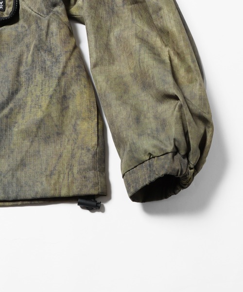 STUSSY（ステューシー）の「STUSSY/ステューシー ZIP OFF POUCH PULLOVER ナイロンジャケット（ナイロンジャケット・レディース・オリーブ・XS/M/S）」の7枚目の写真