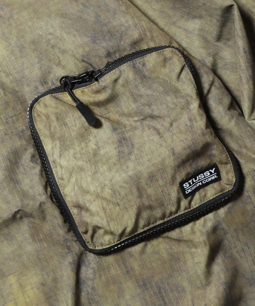 STUSSY（ステューシー）の「STUSSY/ステューシー ZIP OFF POUCH PULLOVER ナイロンジャケット（ナイロンジャケット・レディース・オリーブ・XS/M/S）」の5枚目の写真