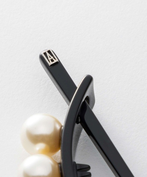 ALEXANDRE DE PARIS（アレクサンドルドゥパリ）の「ALEXANDRE DE PARIS BARRETTE ITALIENNE PERLEE  アレクサンドル ドゥ パリ バレッタ（バレッタ/ヘアクリップ・レディース・ブラック・ONE SIZE）」の4枚目の写真
