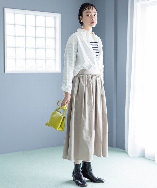 THE SHOP TK （ザ ショップ ティーケー ）の「◆【ONOFF活躍/洗える】シャンブレータフタギャザースカート（スカート・レディース・ブルー/ライトベージュ・11/12/13）」の6枚目の写真