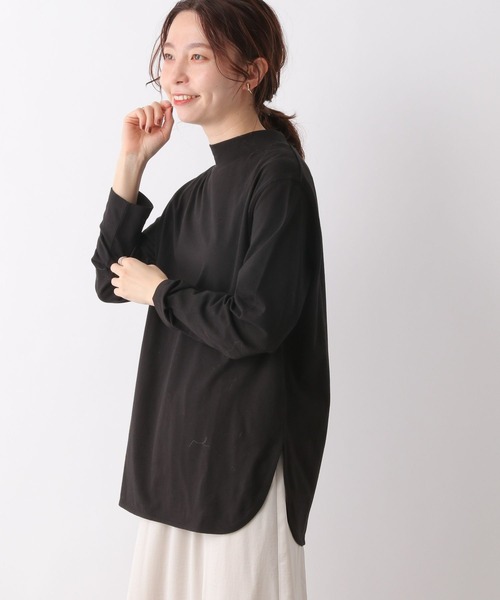 LEPSIM(レプシィム)の「ラウンドヘムハイネックプルオーバー 164093(Tシャツ/カットソー・レディース・ライトグレー/オフホワイト/ブラック・FREE)」の3枚目の写真