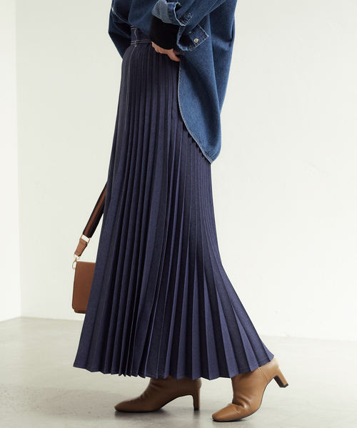 B.C STOCK（ベーセーストック）の「デニムライクプリーツスカート（スカート・レディース・ネイビー/イエロー・FREE）」の6枚目の写真