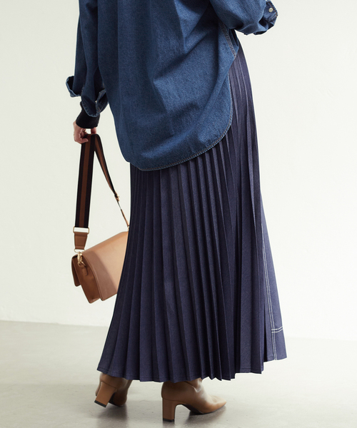 B.C STOCK（ベーセーストック）の「デニムライクプリーツスカート（スカート・レディース・ネイビー/イエロー・FREE）」の13枚目の写真