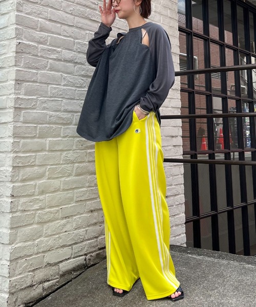 CIAOPANIC（チャオパニック）の「【GEM SPORTSWEAR/ジェムスポーツウェア】ワイドトラックパンツ（スウェットパンツ）」 WEAR