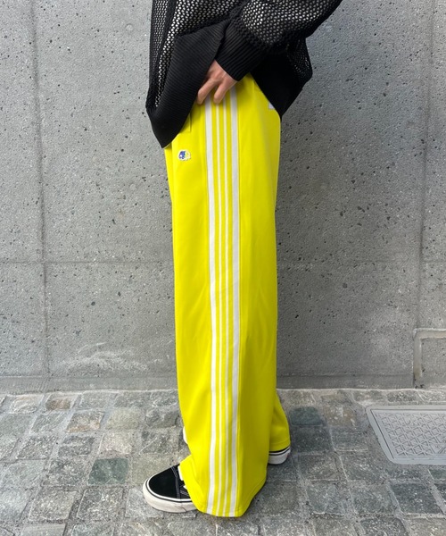 CIAOPANIC（チャオパニック）の「【GEM SPORTSWEAR/ジェムスポーツウェア】ワイドトラックパンツ（スウェットパンツ・レディース・グリーン/パープル/イエロー/ネイビー・FREE）」の8枚目の写真