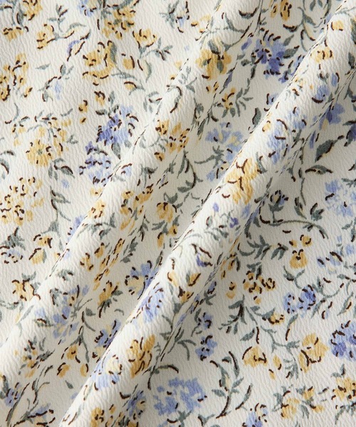 ROPE' PICNIC（ロペピクニック）の「小花柄ハイウエストワンピース（ワンピース・レディース・ベージュ/オフホワイト/ネイビー・38/36）」の6枚目の写真