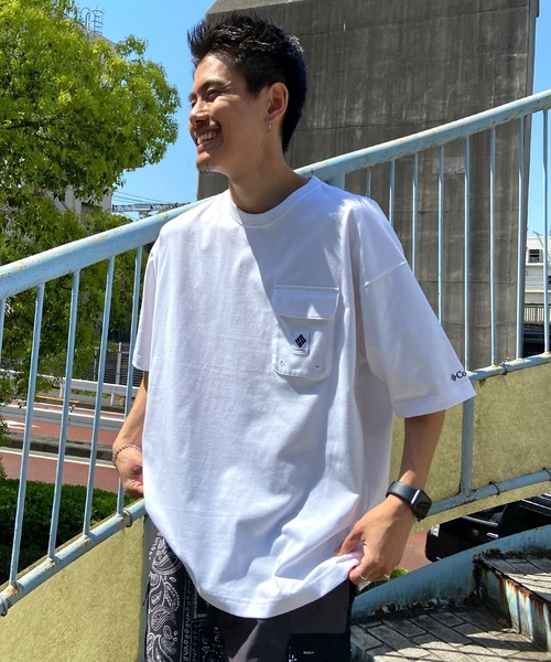 Columbia（コロンビア）の「【展開店舗限定アイテム】columbia/コロンビア インペリアルパーク ワンポイント ワイドシルエット/オーバーサイズ ポケットTシャツ/半袖Tシャツ PM0734（Tシャツ/カットソー・メンズ・ブラック/ホワイト/グリーン/ベージュ・M/L/XL）」の16枚目の写真