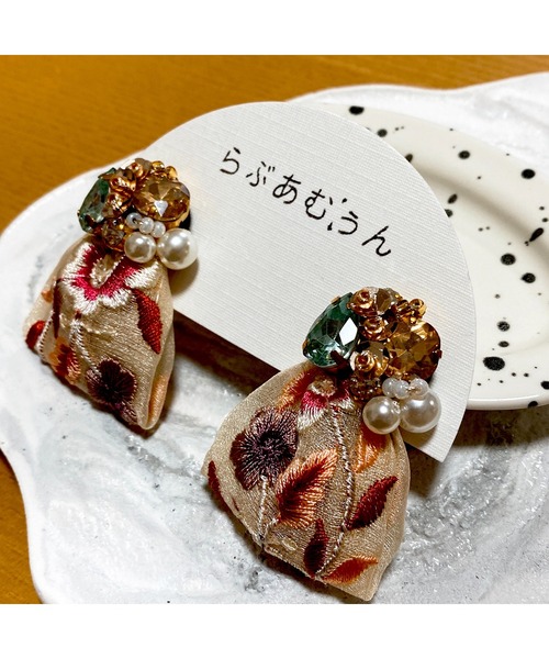 tone(トーン)の「【LoveAmooN】gorgeous13 (MA)(ピアス(両耳用)・レディース・シルバー・FREE)」の3枚目の写真