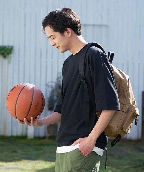 LB/S (エルビーエス)の「汗染みの目立ちにくいTシャツ ZEROSTAIN ゼロステイン 撥水性 UVカット フェイクレイヤード ビッグシルエット Tシャツ(Tシャツ/カットソー・メンズ・ホワイト/ダークブルー/ベージュ/ブルー/チャコールグレー/オリーブ/ブラック・MEDIUM/LARGE/X-LARGE)」の12枚目の写真