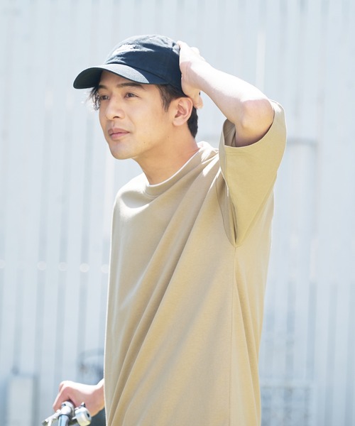 LB/S (エルビーエス)の「汗染みの目立ちにくいTシャツ ZEROSTAIN ゼロステイン 撥水性 UVカット フェイクレイヤード ビッグシルエット Tシャツ(Tシャツ/カットソー・メンズ・ホワイト/ダークブルー/ベージュ/ブルー/チャコールグレー/オリーブ/ブラック・MEDIUM/LARGE/X-LARGE)」の20枚目の写真