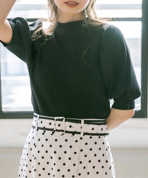 OLIVE des OLIVE（オリーブデオリーブ）の「衿刺繍プチハイプルオーバー　1031060190（Tシャツ/カットソー・レディース・サックスブルー/オフホワイト/ホワイト系その他/ブラック・FREE）」の2枚目の写真