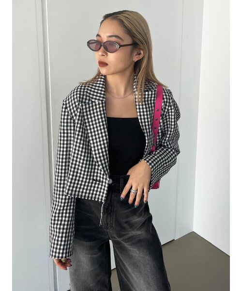 EMODA（エモダ）の「ワイドスクエアアイウェア（サングラス・レディース・グレー/ブラック・FREE）」の15枚目の写真