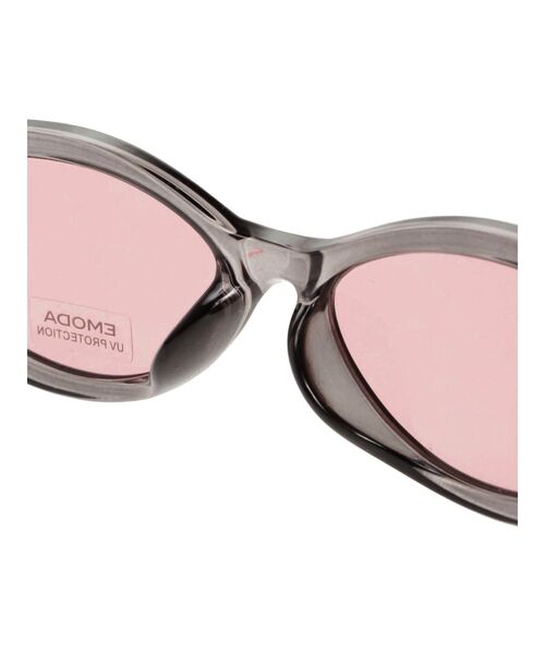 EMODA（エモダ）の「ワイドスクエアアイウェア（サングラス・レディース・グレー/ブラック・FREE）」の8枚目の写真