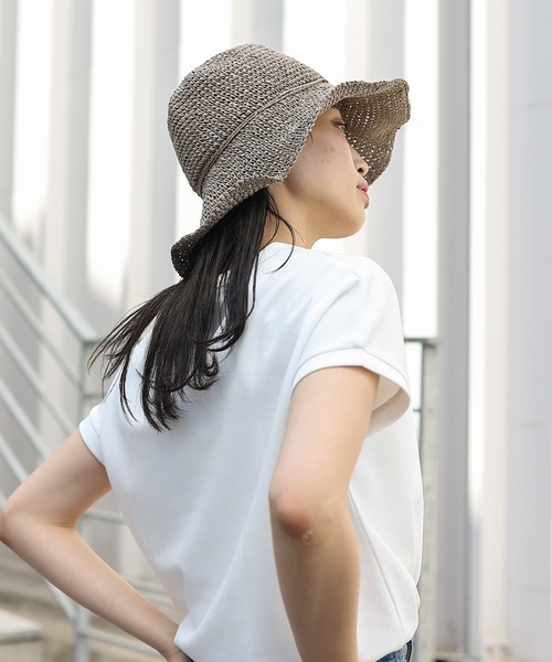 COLONY 2139（コロニートゥーワンスリーナイン）の「手編みつば広ペーパーハット（ハット・レディース・ライトベージュ/ベージュ/ブラック/モカ・FREE）」の7枚目の写真