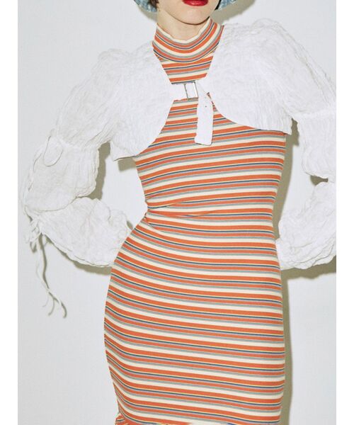 jouetie(ジュエティ)の「2WAYマムルークスリーブトップス(カーディガン/ボレロ・レディース・オフホワイト/ブラック・MEDIUM)」の20枚目の写真