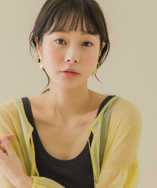 SMELLY（スメリー）の「ボリュームサークルピアス（ピアス（両耳用）・レディース・ゴールド/シルバー・-）」の5枚目の写真