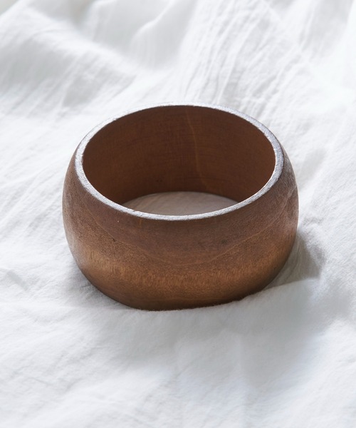 CIAOPANIC TYPY（チャオパニックティピー）の「lilウッドバングル（バングル/リストバンド・レディース・ブラウン・ONE SIZE）」の2枚目の写真