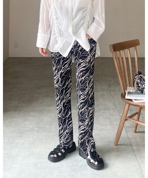 She's Closet(シーズクローゼット)の「【セルフカット対応】ニュアンス柄ストレートカラーロングプリーツパンツ(その他パンツ・レディース・パープル/オレンジ/グリーン/チャコール/ブラウン/カーキ/ブラック/グレー/ベージュ・FREE)」の17枚目の写真