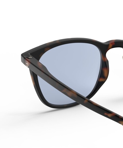 IZIPIZI（イジピジ）の「【IZIPIZI/イジピジ】SUN#E TRAPEZE（サングラス・メンズ・ブラック系その他/ベージュ系その他3/ブラック/ベージュ系その他4/ベージュ系その他5/ブラウン・FREE）」の7枚目の写真