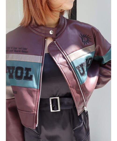 EVRIS（エヴリス）の「フェイクレザークロップドブルゾン（ブルゾン・レディース・ブラック/ボルドー・FREE）」の20枚目の写真