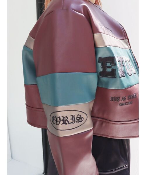 EVRIS（エヴリス）の「フェイクレザークロップドブルゾン（ブルゾン・レディース・ブラック/ボルドー・FREE）」の22枚目の写真