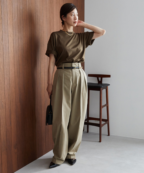VERMEIL par iena(ヴェルメイユパーイエナ)の「【SLOANE/スローン】別注Tシャツ(Tシャツ/カットソー・レディース・オリーブ/ホワイト/ブラック・FREE)」の20枚目の写真