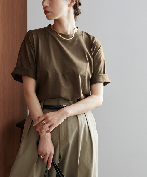 VERMEIL par iena(ヴェルメイユパーイエナ)の「【SLOANE/スローン】別注Tシャツ(Tシャツ/カットソー・レディース・オリーブ/ホワイト/ブラック・FREE)」の22枚目の写真