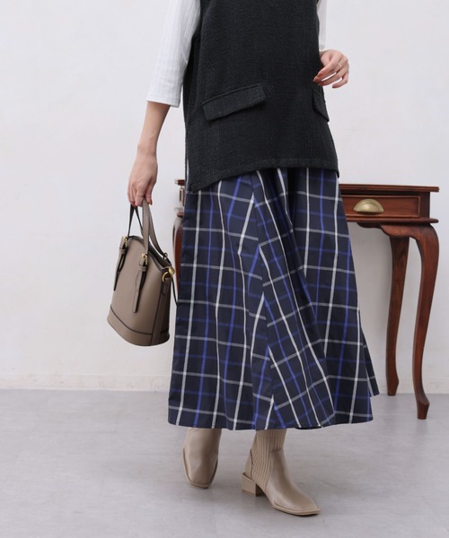 Chez toi(シェトワ)の「大判チェックはぎタフタスカート(スカート・レディース・アイボリー/ネイビー/グリーン・FREE)」の21枚目の写真