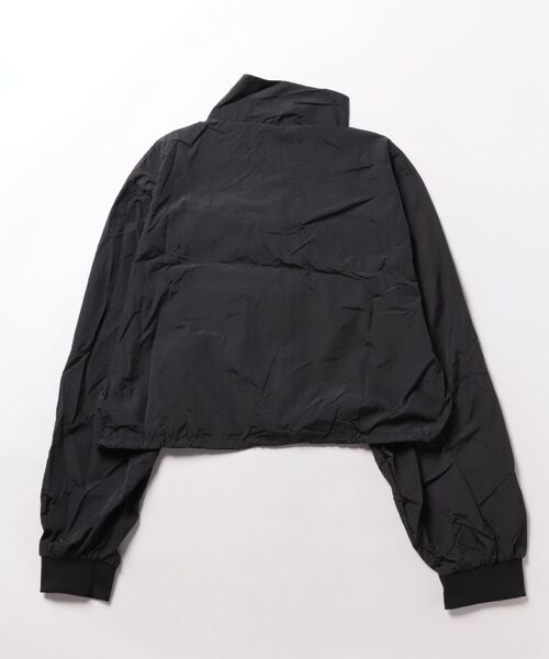 LADY LIKE(レディライク)の「クロップド丈シャカシャカブルゾン(ブルゾン・レディース・グリーン/ブラック/ホワイト・M)」の21枚目の写真